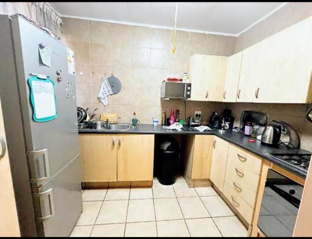 2 BEDROOM APARTMENT FOR SALE IN RAVENSKLIP